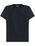 camiseta con cuello decorativo